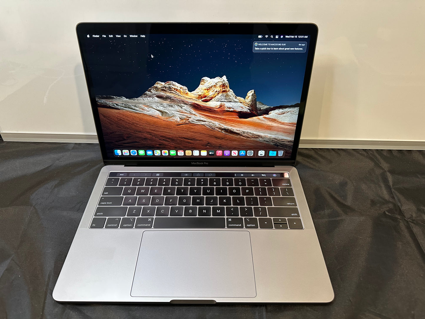 Apple MacBook Pro (i7, 16GB, 256GB)